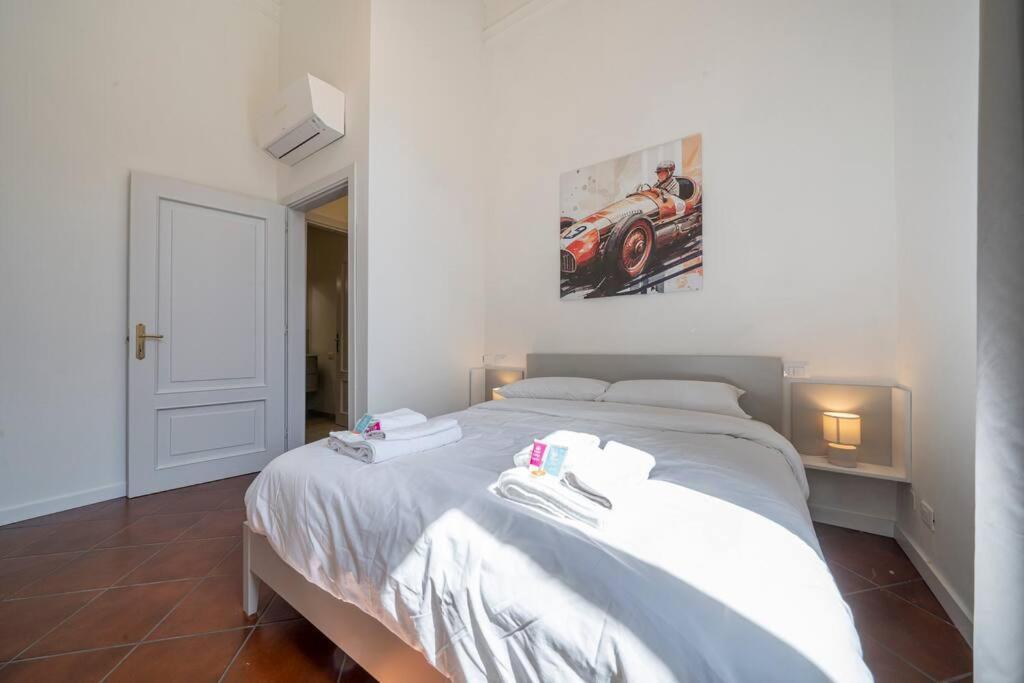 Via Emilia Centro - Stupendo Appartamento A Modena Módena Exterior foto