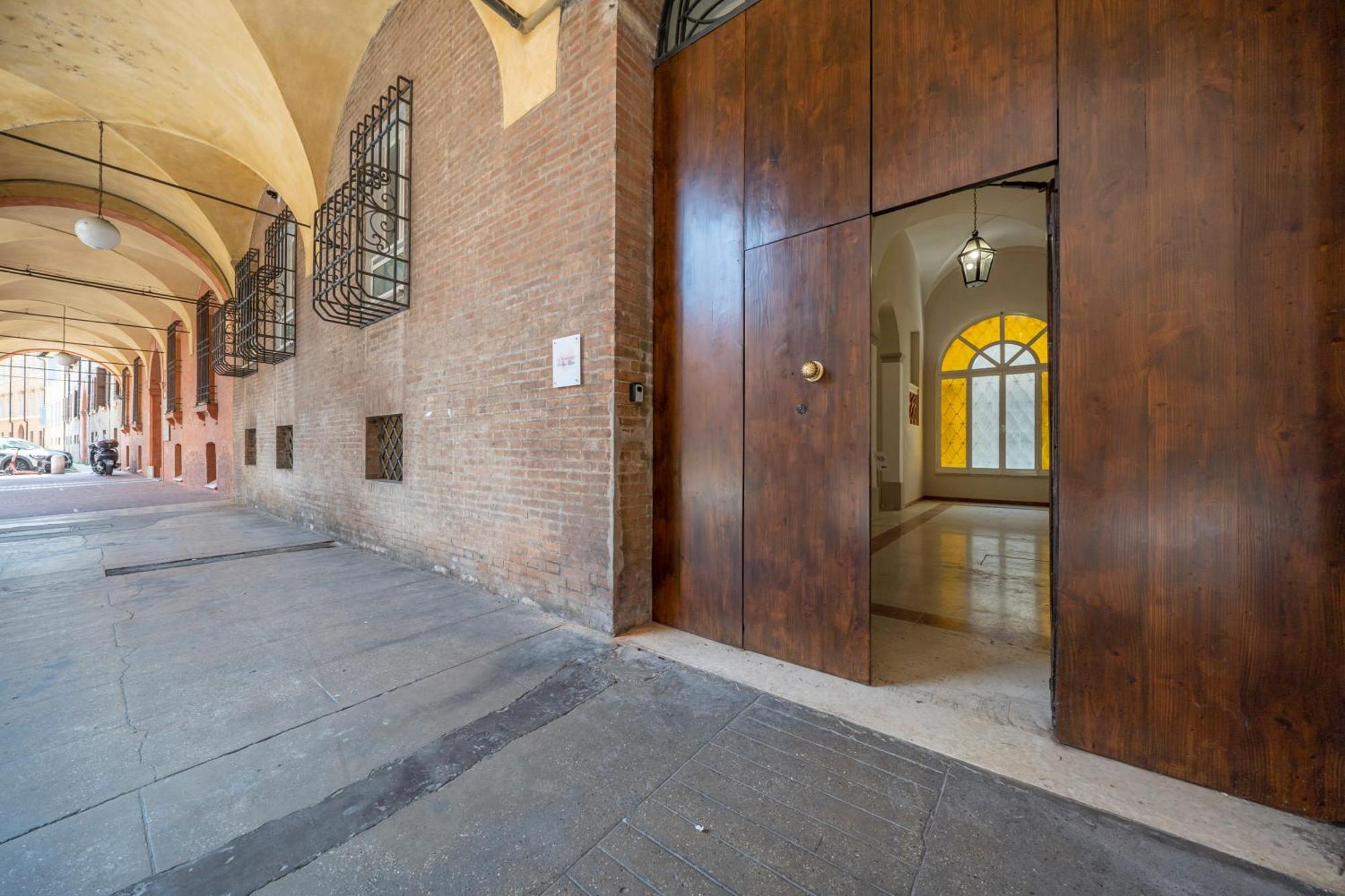 Via Emilia Centro - Stupendo Appartamento A Modena Módena Exterior foto